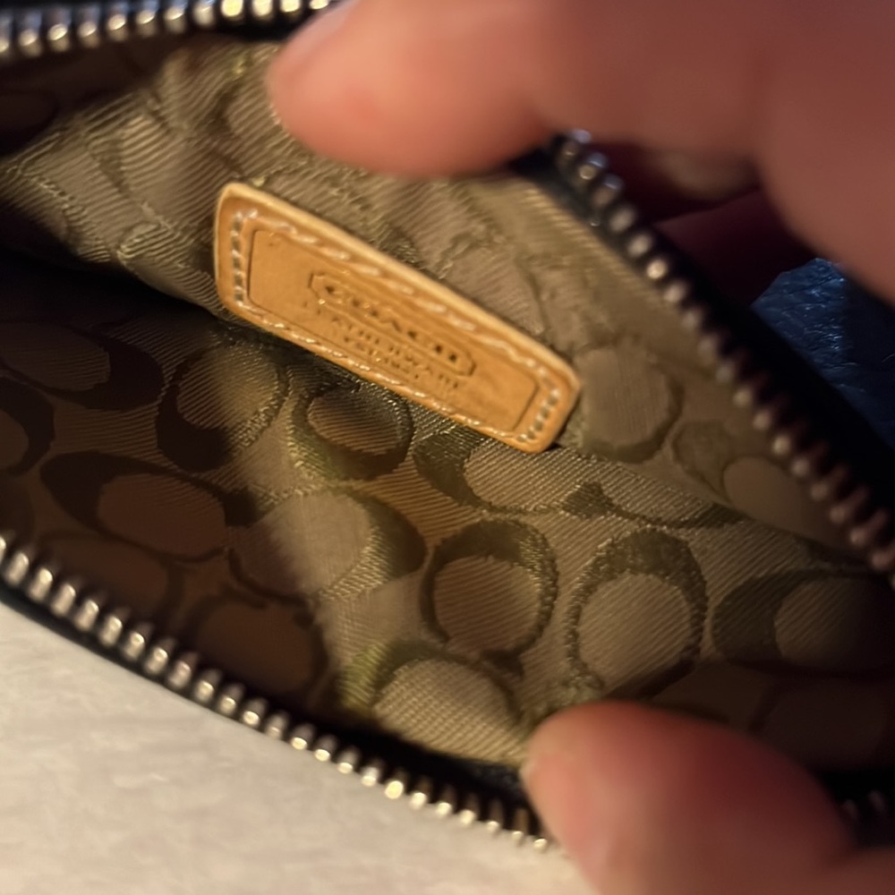 Coach black leather wristlet - Picture 5 of 7